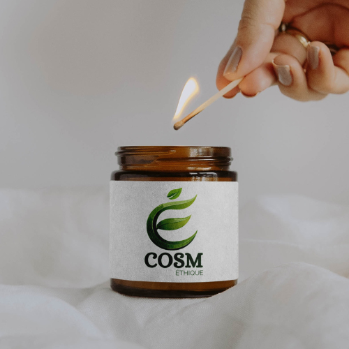 COSM Éthique – Bougie Parfumée « Boisé & Cannelle »